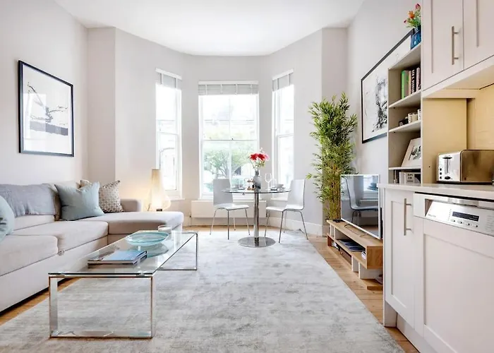 Contemporary Clapham Living