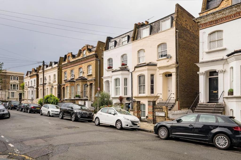 Contemporary Clapham Living Apartamento *